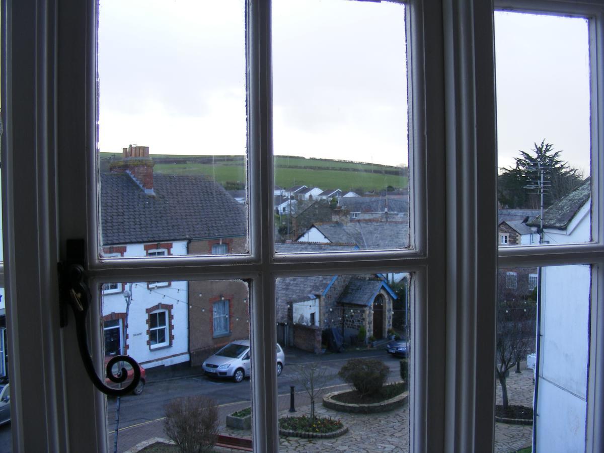 The Tree Inn Bude Eksteriør billede