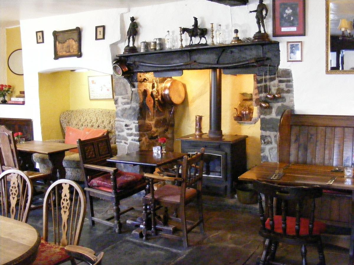 The Tree Inn Bude Eksteriør billede